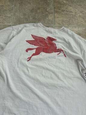 Vintage Mobil 1 Racing Red Pegasus T-Shirt XL Rusty Wallace Jeremy Mayfield